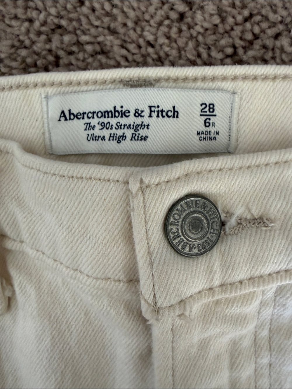 Abercrombie 90s straight ultra high rise split hem Off-White Jeans curve love - Picture 2 of 16